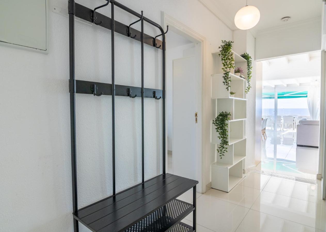 Penthouse Of Views Los Cristianos Лос Кристианос Экстерьер фото