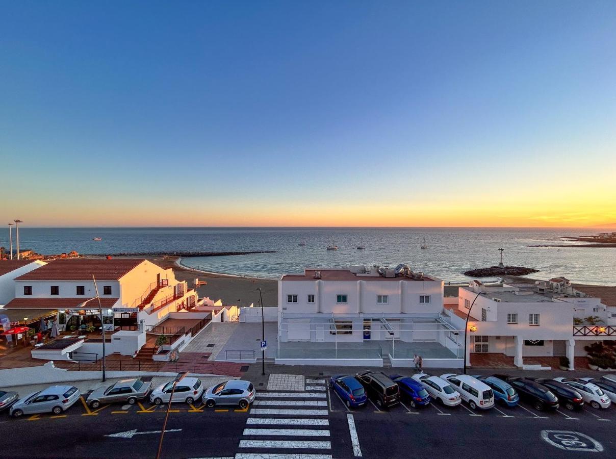 Penthouse Of Views Los Cristianos Лос Кристианос Экстерьер фото