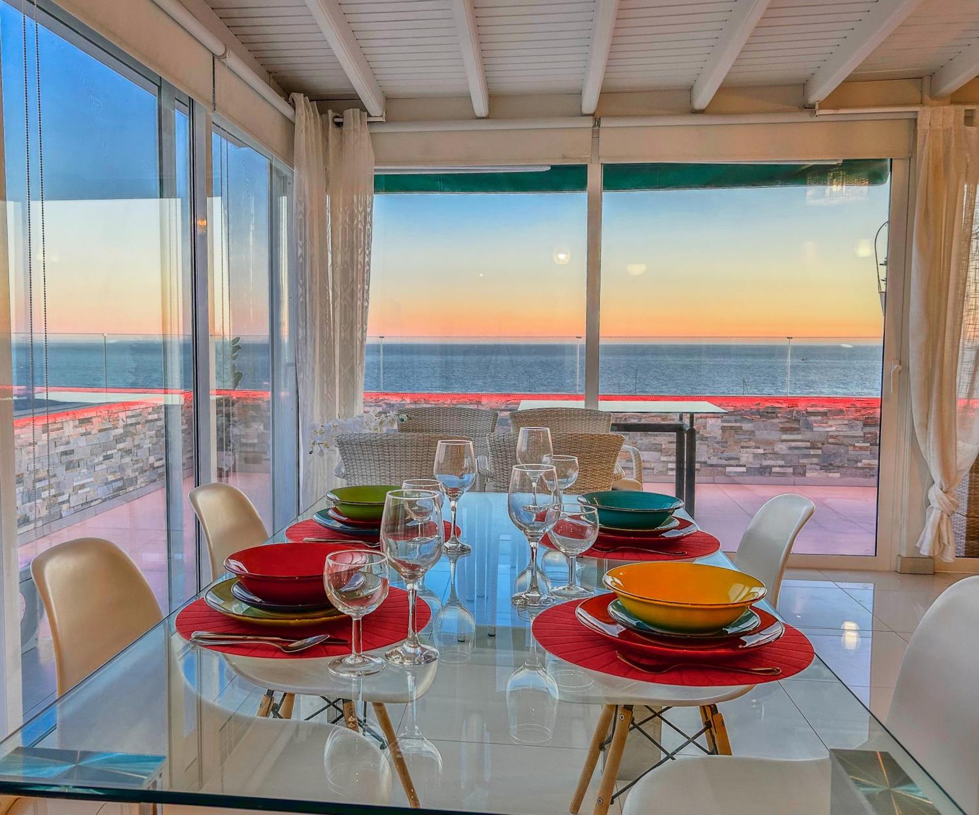 Penthouse Of Views Los Cristianos Лос Кристианос Экстерьер фото