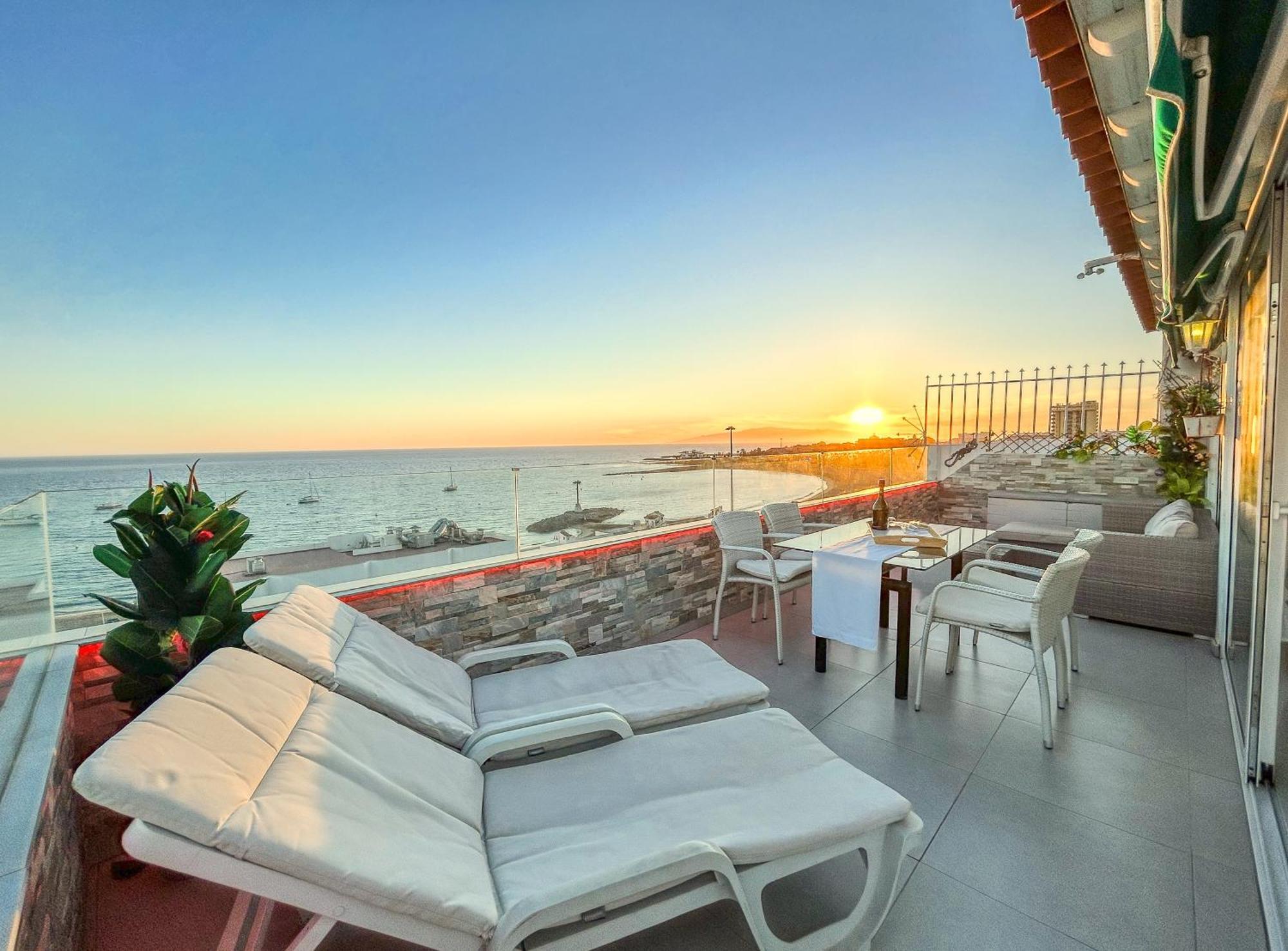 Penthouse Of Views Los Cristianos Лос Кристианос Экстерьер фото